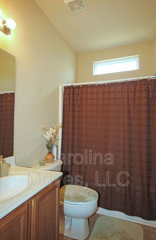 112 Bascom Ct - Photo 7 of 13