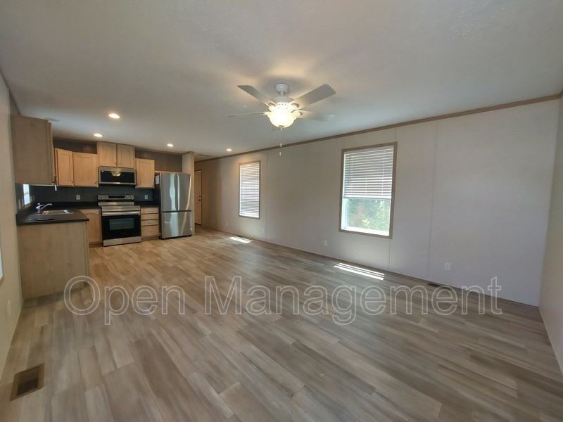 7534 E Us Hwy - Photo 5 of 17