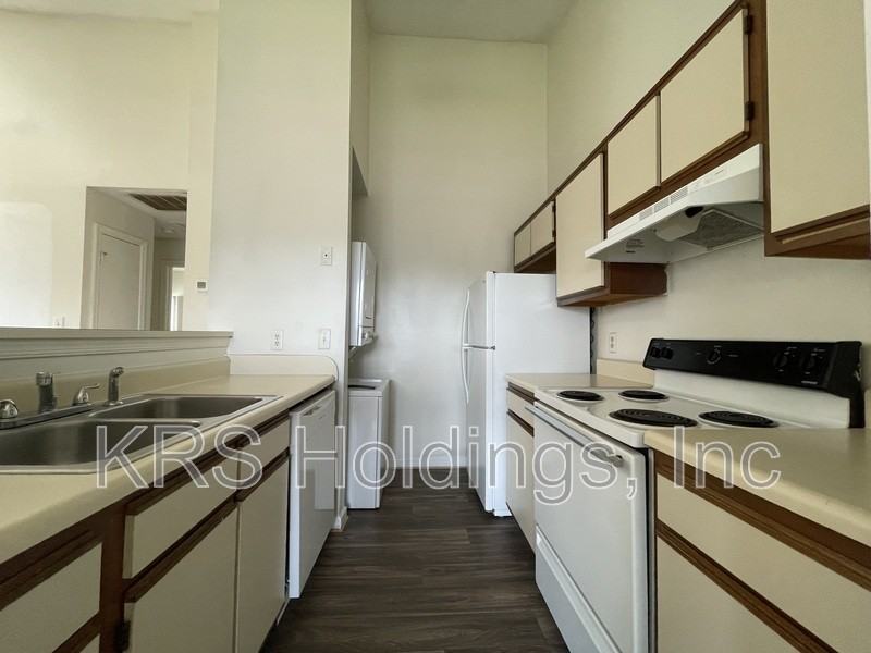 60B Emeraude Plage - Photo 7 of 16