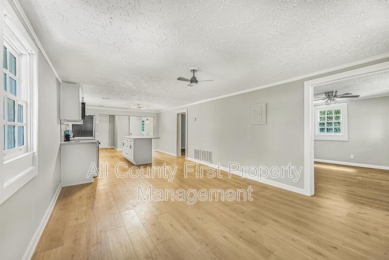 2845 3rd Ave Sw #2845UNIT1 - Photo 6 of 25