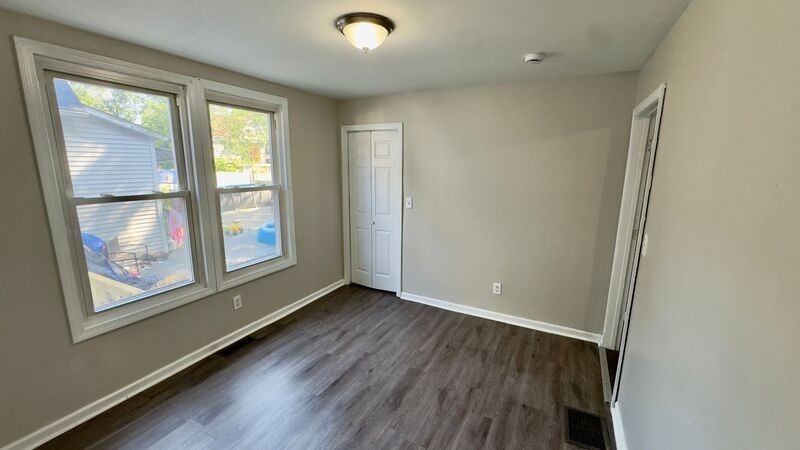 53 Wilbraham Ave #1L - Photo 4 of 12