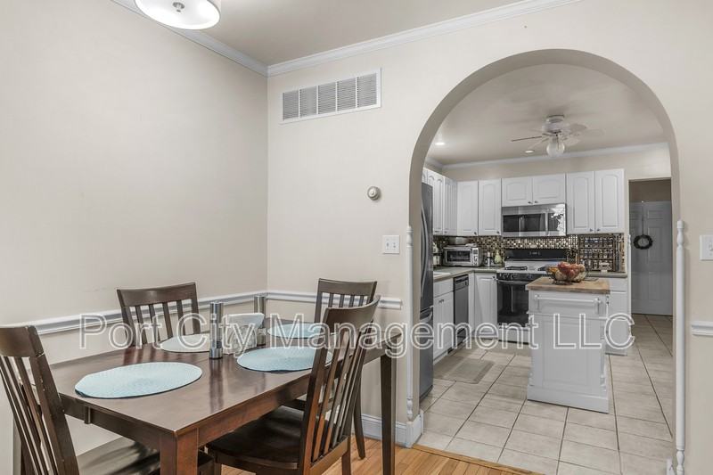 710 S East Ave - Photo 7 of 24