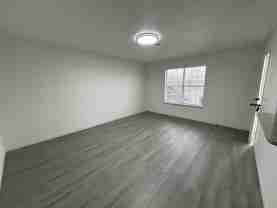 329 Berry St - Photo 1 of 1
