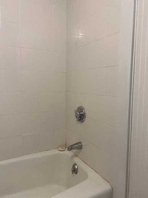 61 Broad St #T3 - Photo 6 of 6