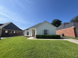 featured image of 40357 Creekway Cove Ct