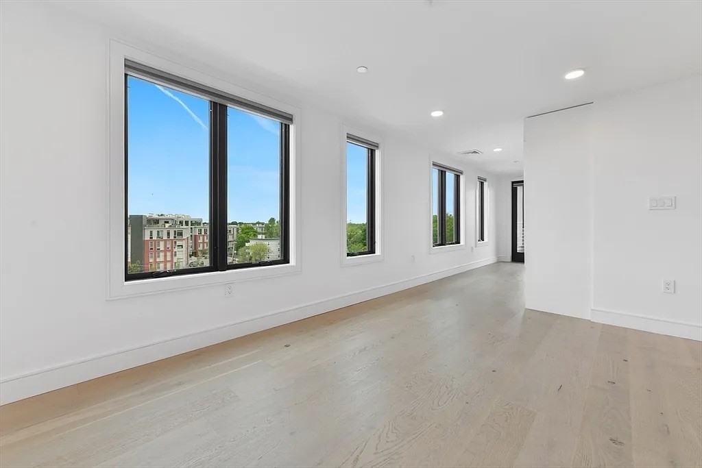 50 Leo M Birmingham Pkwy - Photo 3 of 32