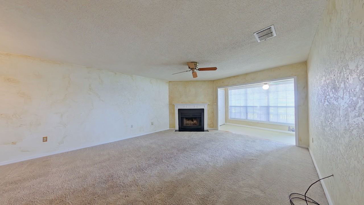 287 Shalimar Dr - Photo 4 of 23