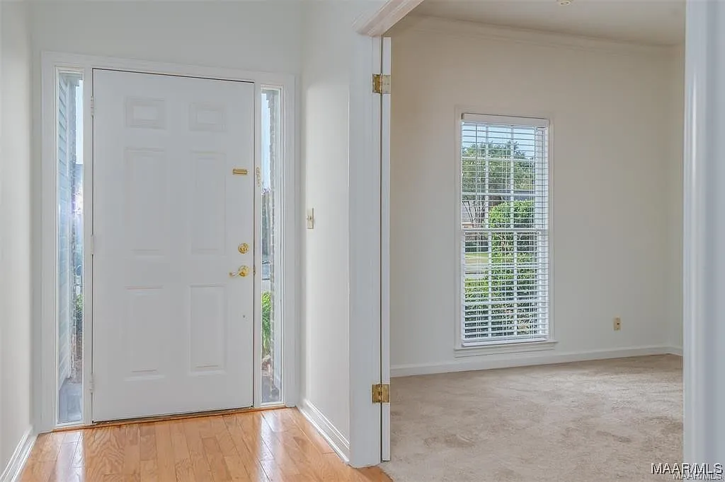 3123 Gatsby Ln - Photo 2 of 22