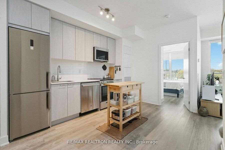 185 Deerfield Road - Photo 2 of 20