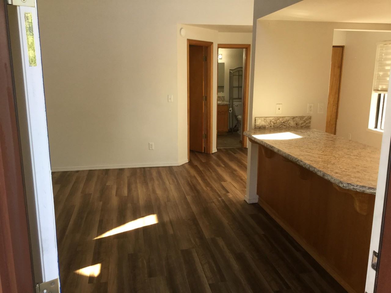 2012 Northeast Patterson Court - Photo 2 of 18