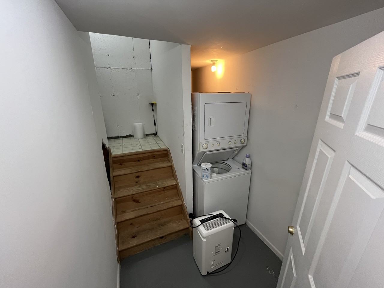 40 Old Northport Road #1 - Photo 6 of 10