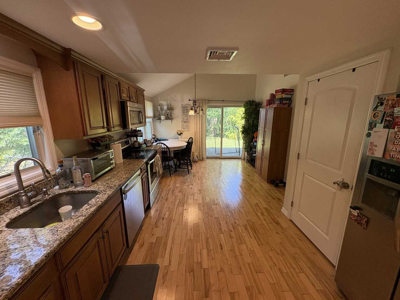 10 Bayview Court - Photo 2 of 12