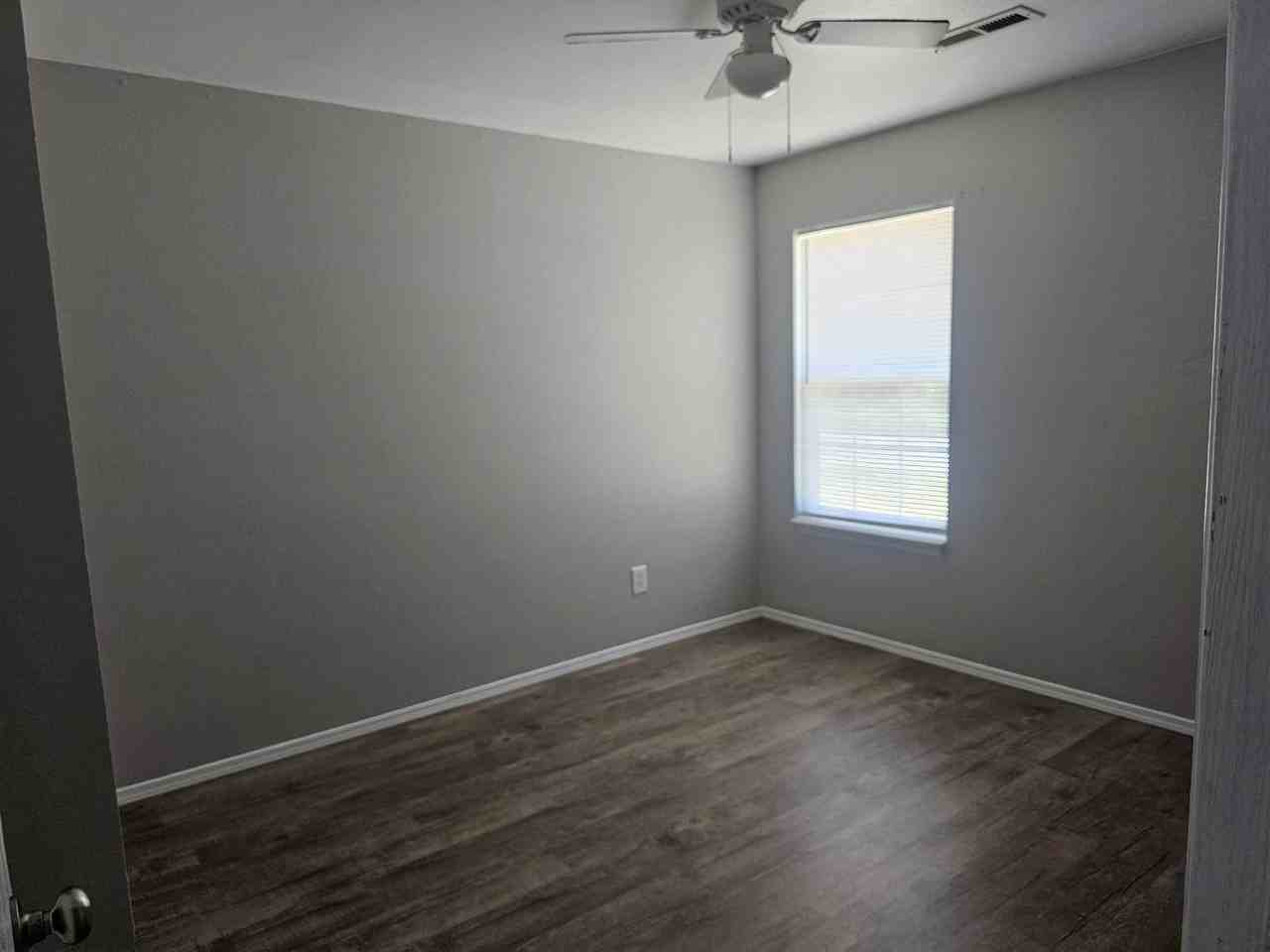 Foxwood Terrace - Photo 7 of 10