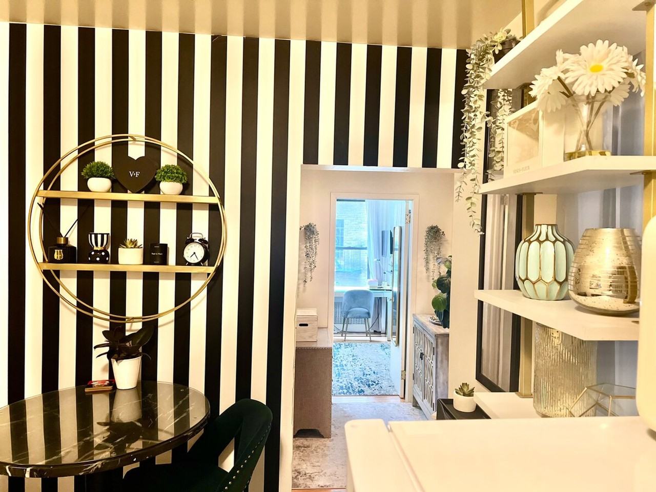 91 Bedford St #1261204P - Photo 2 of 22