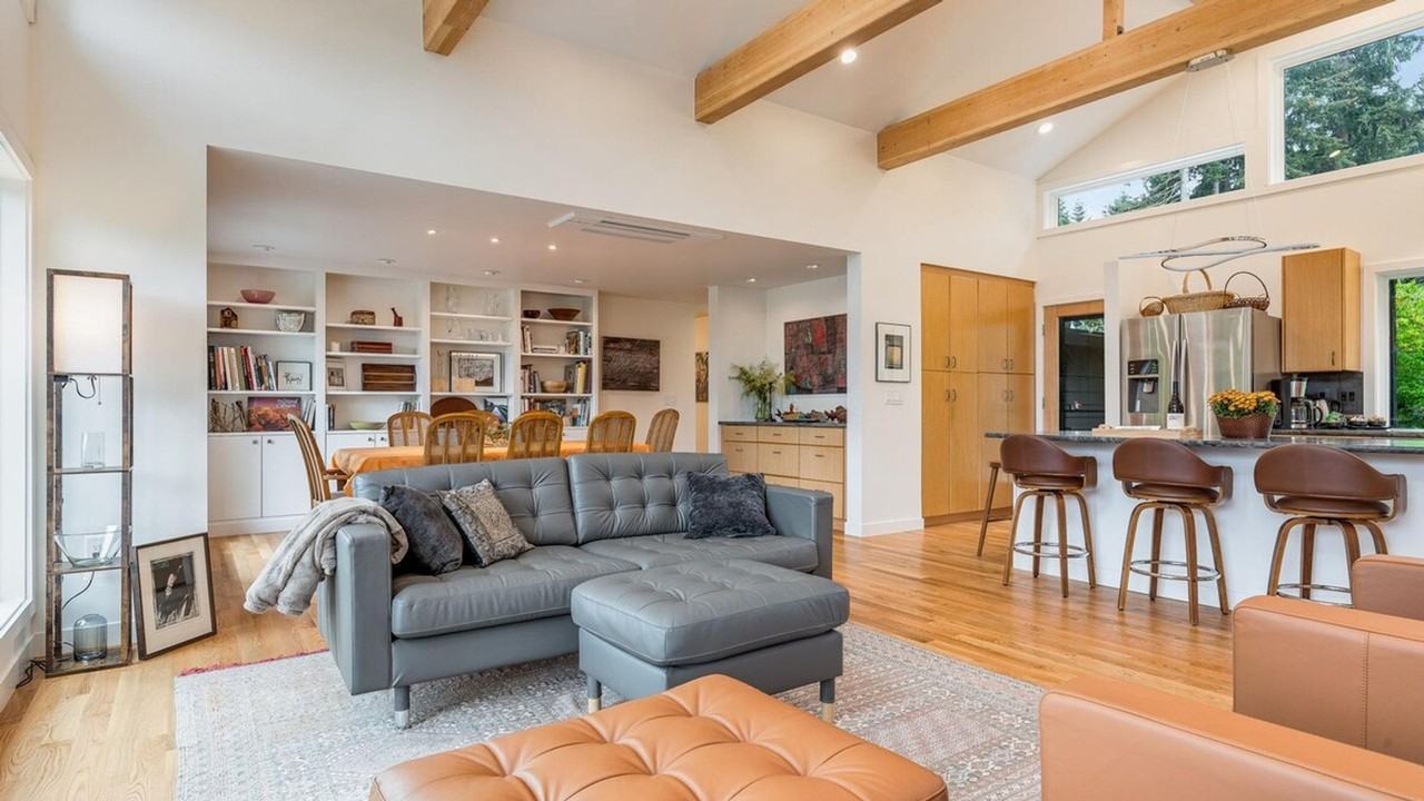 13006 Ne 149th St #1035872P - Photo 3 of 48