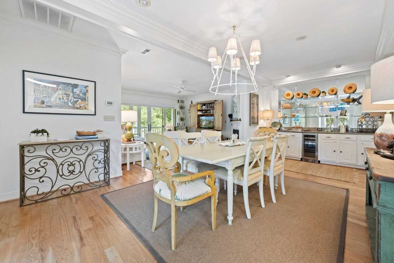 49 Collins Meadow Dr #1253367P - Photo 5 of 30