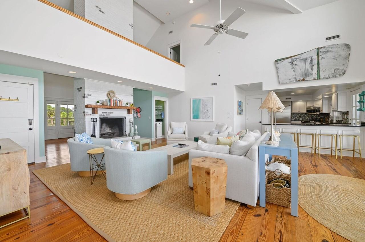 1277 Debordieu Boulevard - Photo 4 of 104