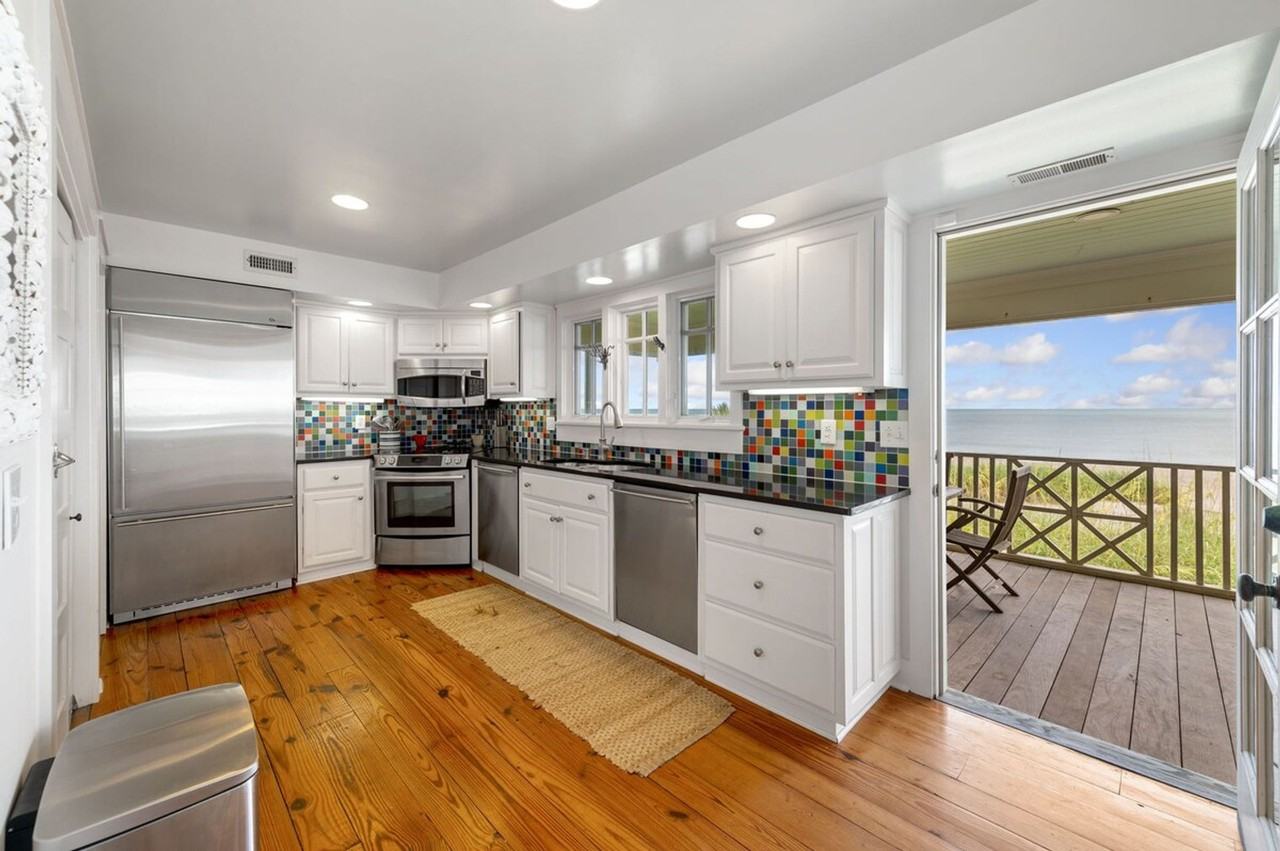 1277 Debordieu Boulevard - Photo 7 of 104
