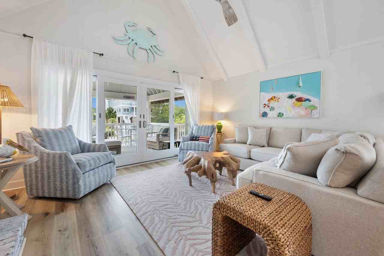 165 Pioneer Loop #1253463P - Photo 5 of 39