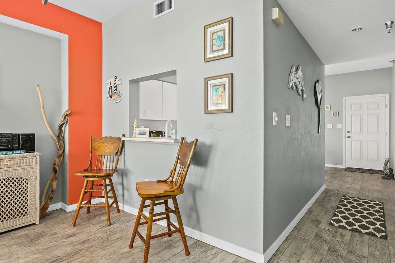 110 Surfview Dr #1261592P - Photo 3 of 50