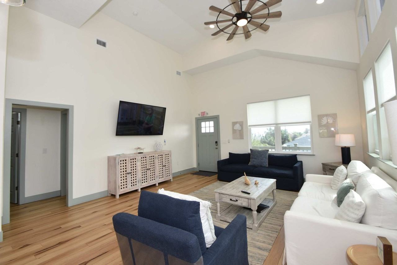 37 Atlantic Dr #1261604P - Photo 2 of 50