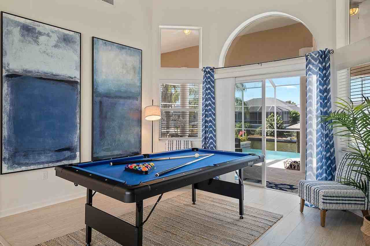 23 Claridge Ct N #1261609P - Photo 3 of 50