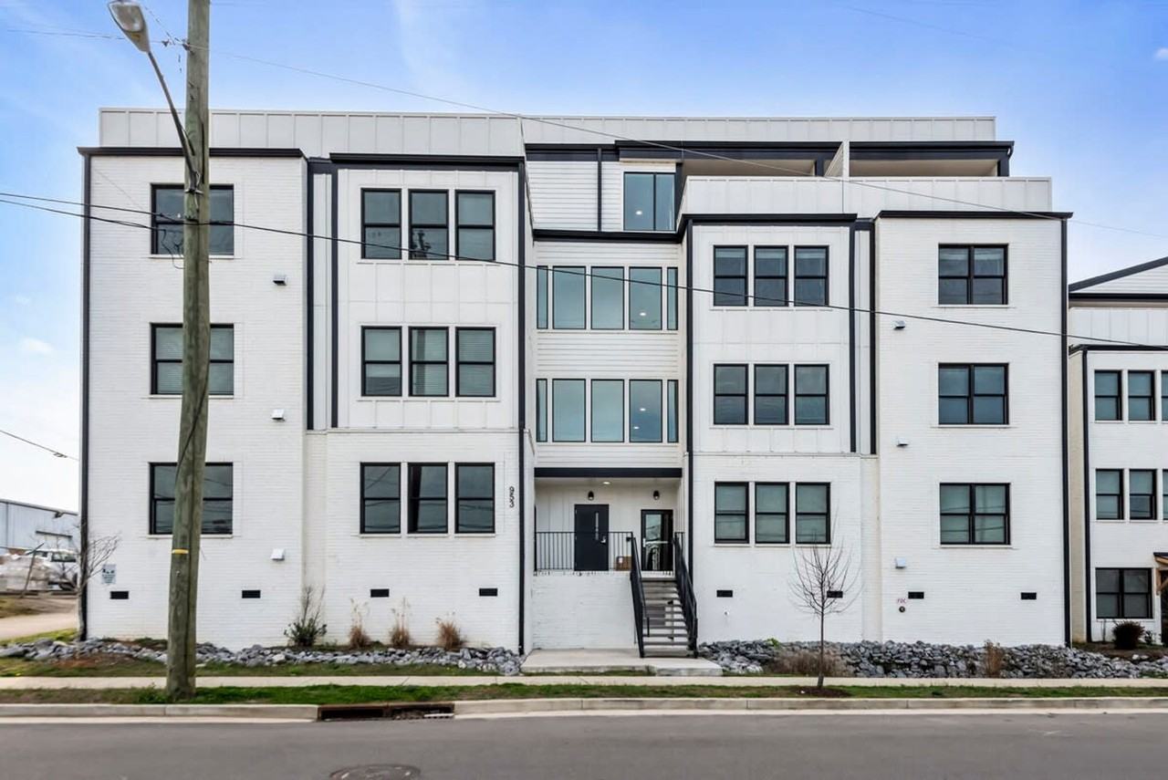 953 44th Ave N #1261687P - Photo 7 of 29