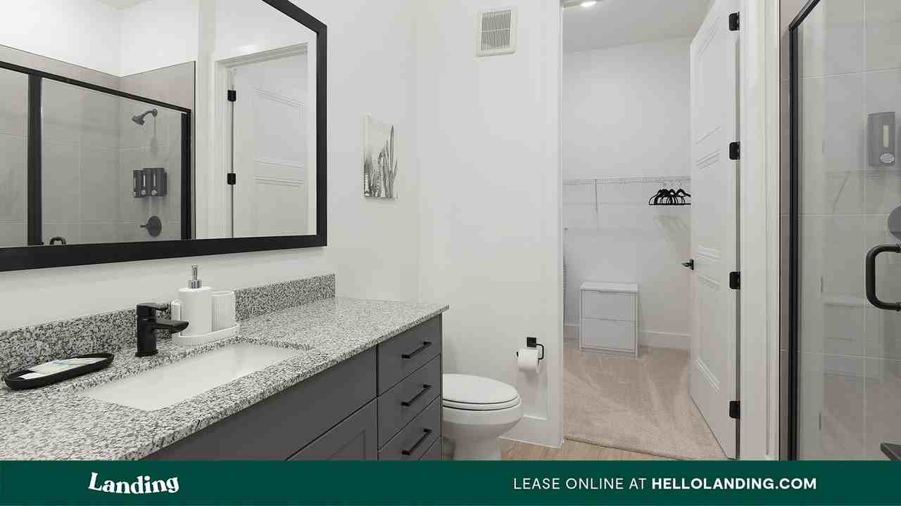 650 E. Sycamore St - Photo 6 of 50