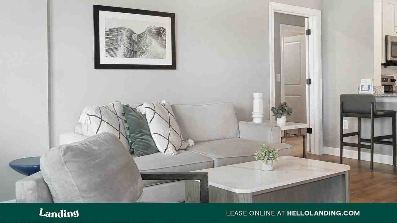 3060 Steeple Circle - Photo 4 of 50