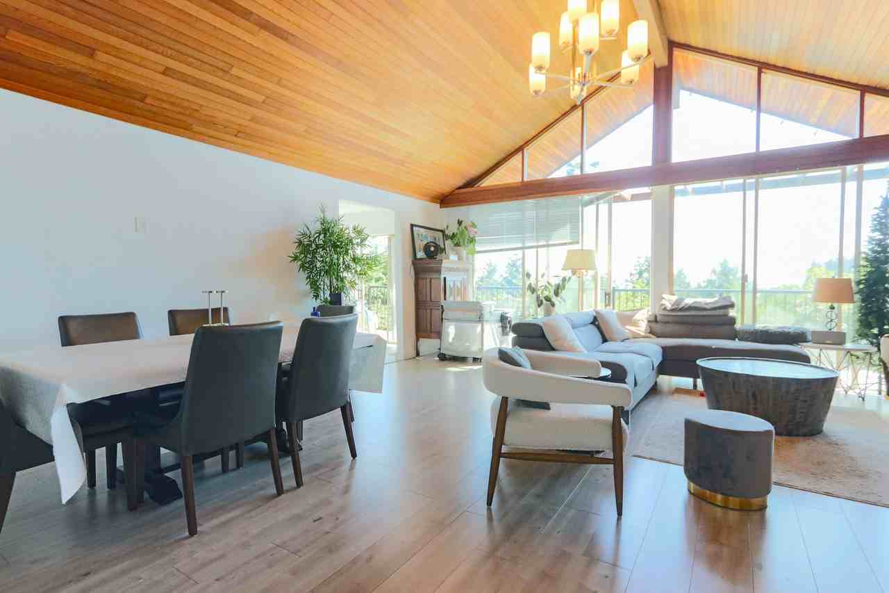 4591 Woodgreen Drive - Photo 3 of 24