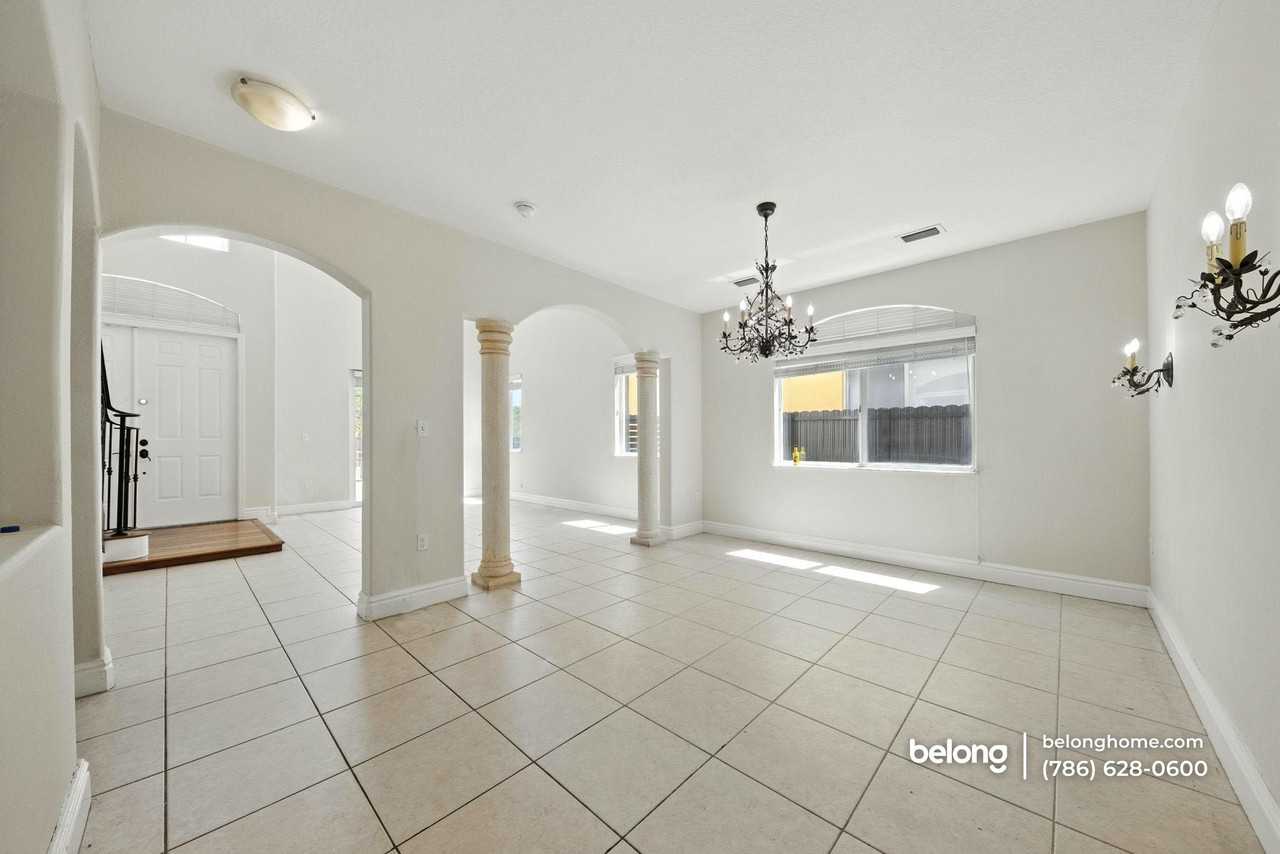 15386 Sw 21st Ln - Photo 4 of 27