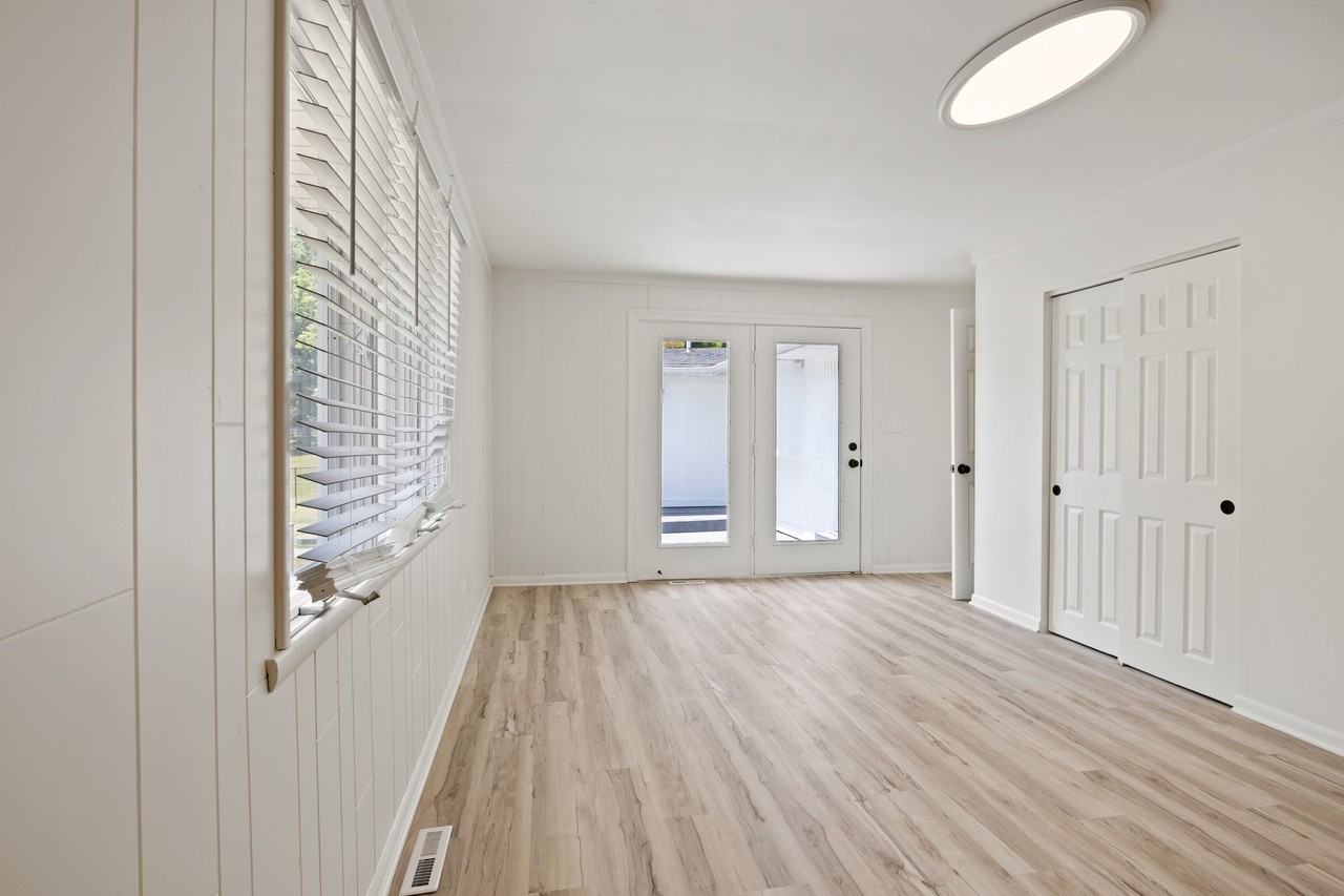 4321 W Whiteland Rd - Photo 3 of 50