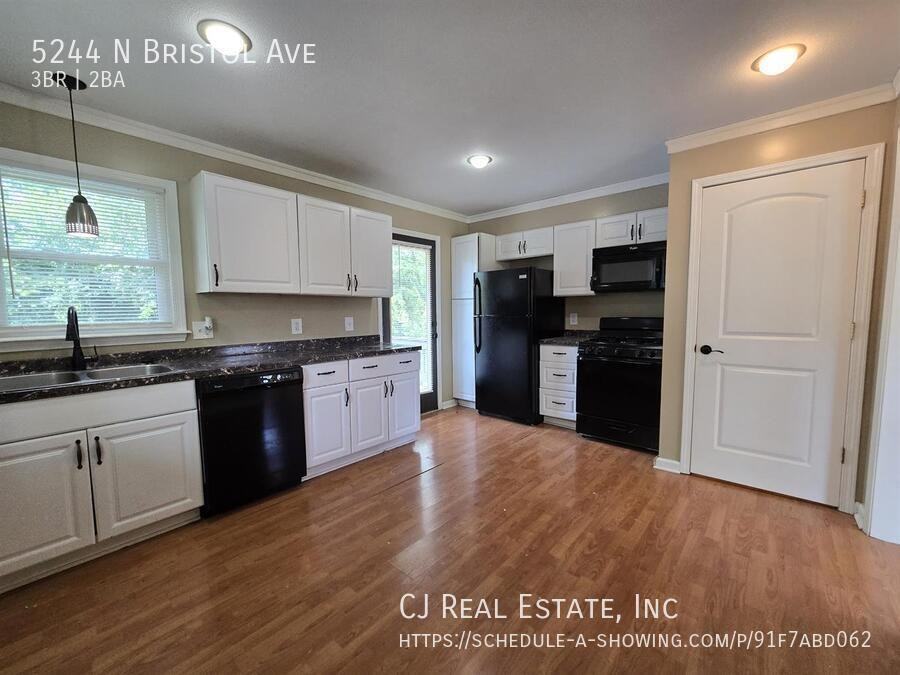 5244 N Bristol Ave - Photo 3 of 9