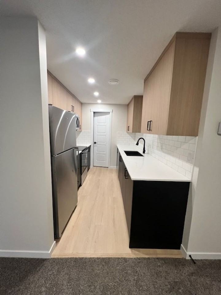 71 Wolf Hollow Street - Photo 3 of 24