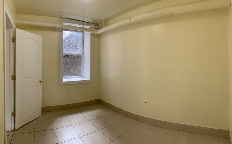 201 Claremont Ave #17 - Photo 5 of 13