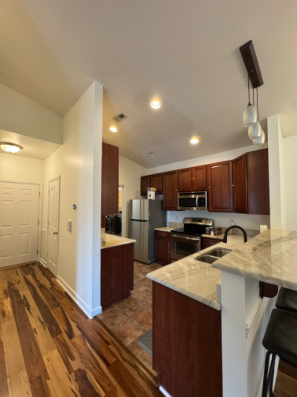 11719 Ridgeway Park Dr - Photo 6 of 29