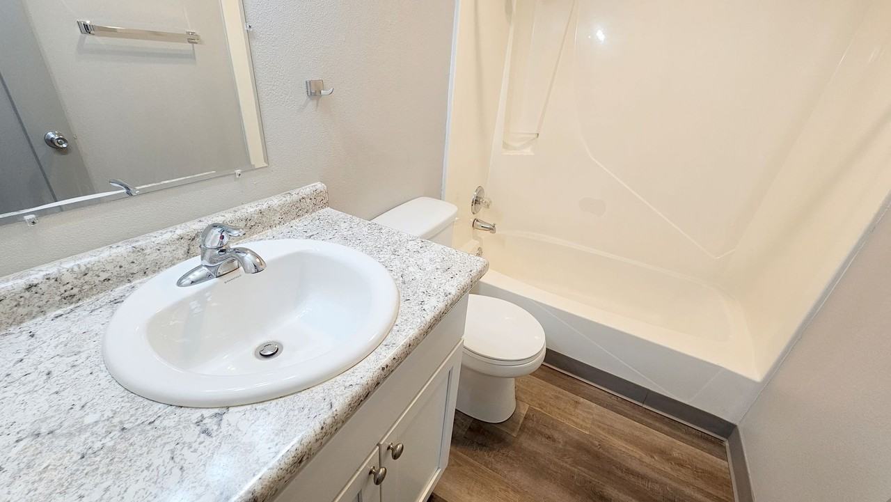 Maverick Apartments - Photo 5 of 6