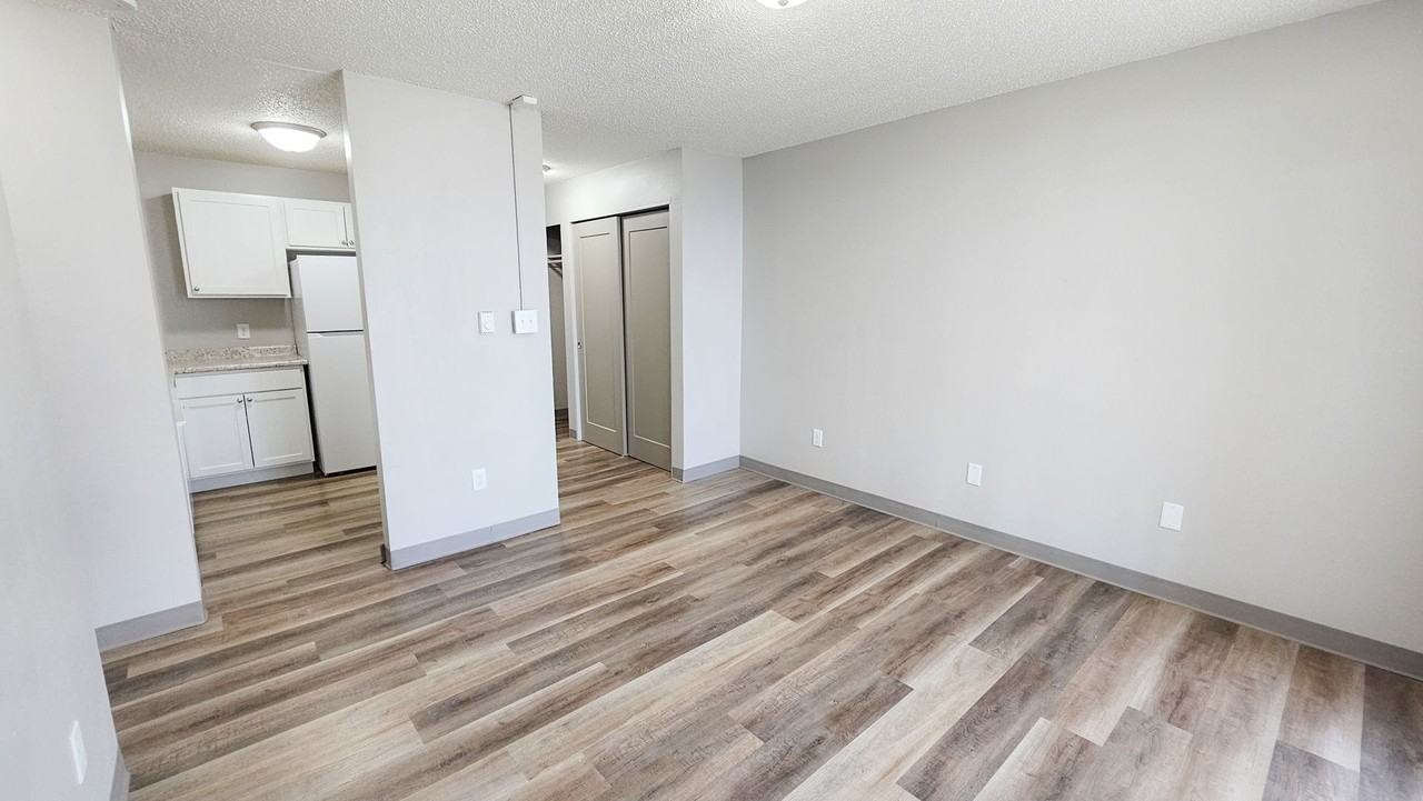 Maverick Apartments - Photo 3 of 6