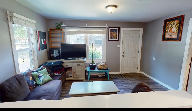 130 Syril Dr - Photo 2 of 18