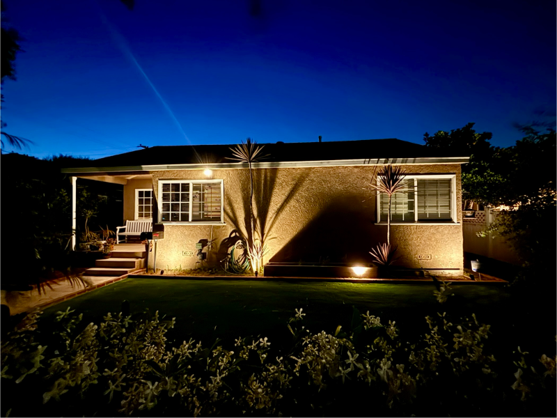 905 E 70th St - Photo 3 of 16