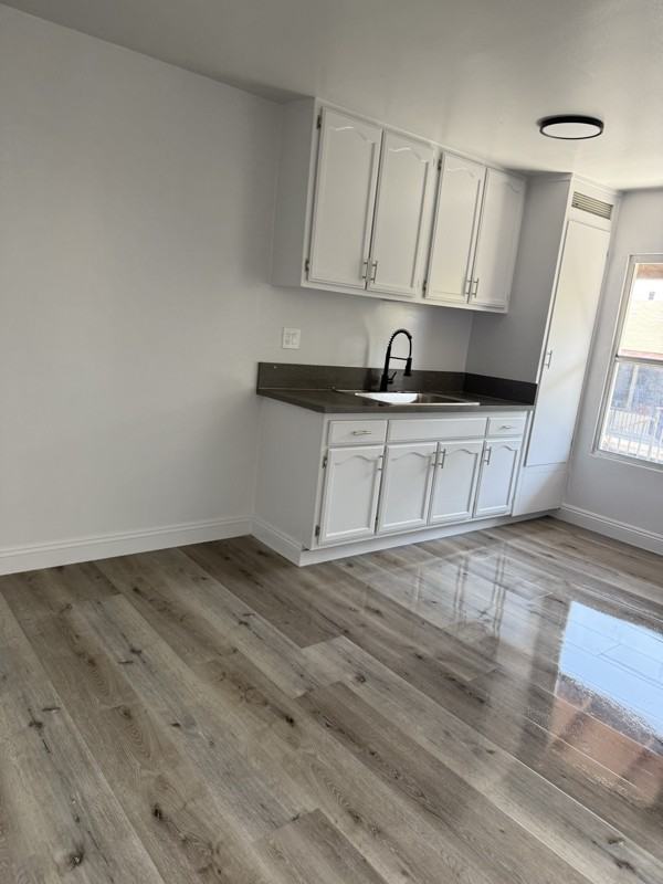 1060 W 117th St - Photo 4 of 8