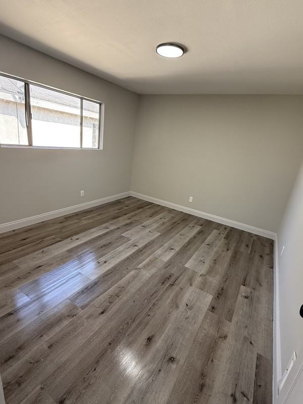 1060 W 117th St - Photo 6 of 8