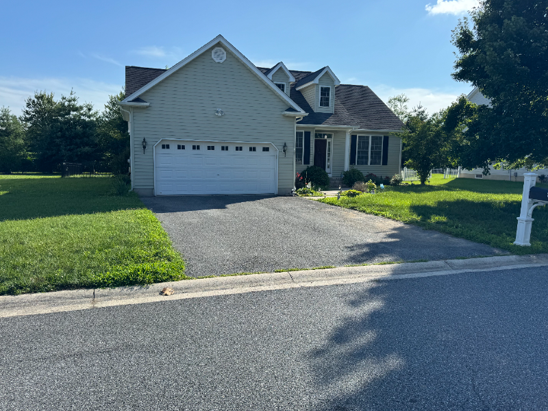 79 Phillips Dr - Photo 2 of 32