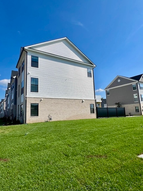 7403 Calm Retreat Blvd - Photo 2 of 20