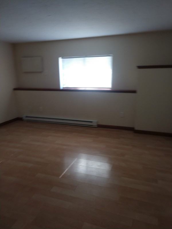 17 Farrar Ave #2 - Photo 4 of 8