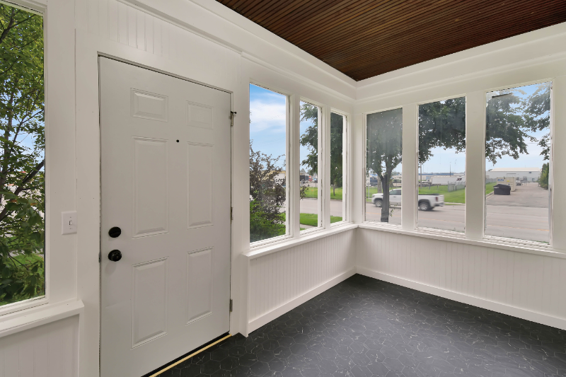 702 26th St N #1 - Photo 2 of 20