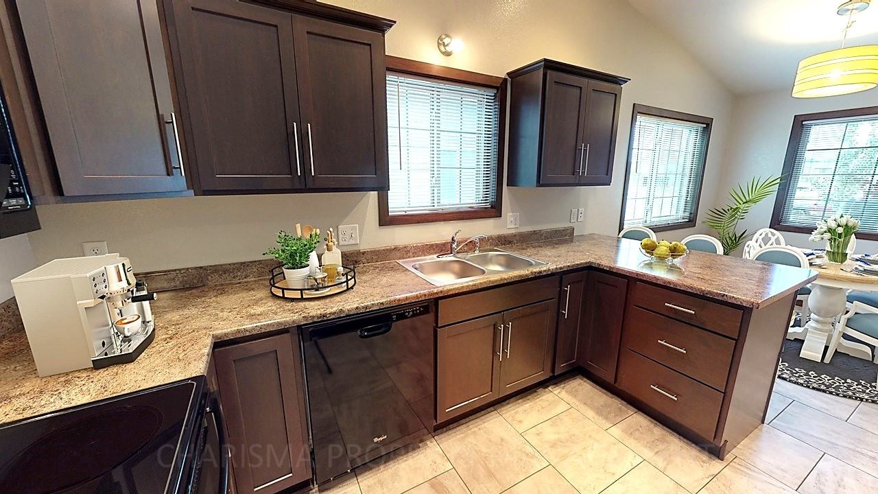 4228 N Pennsylvania Ave #4232 - Photo 3 of 20