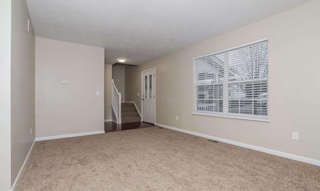 2839 Rochester Ave #NA - Photo 3 of 10