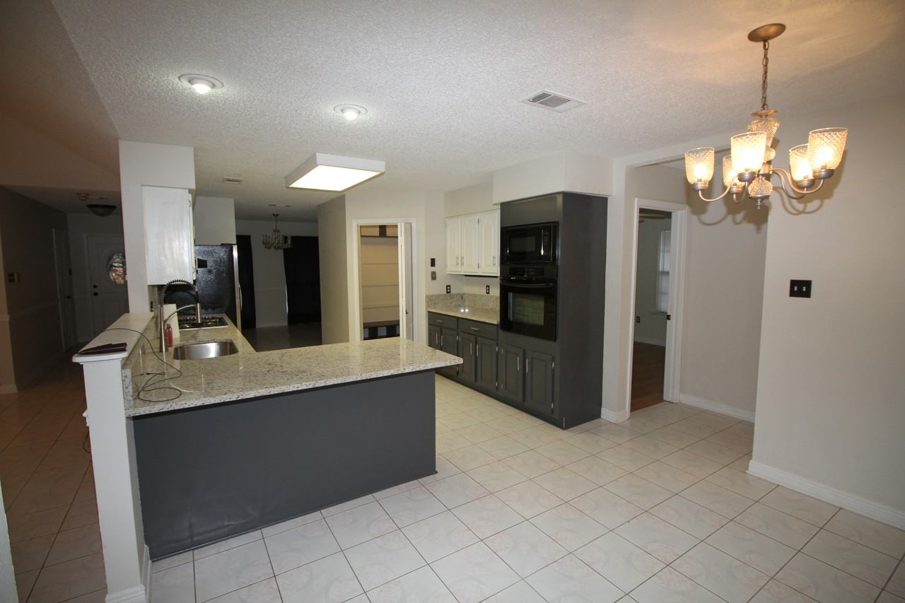 1124 Orchid Dr #NA - Photo 7 of 20