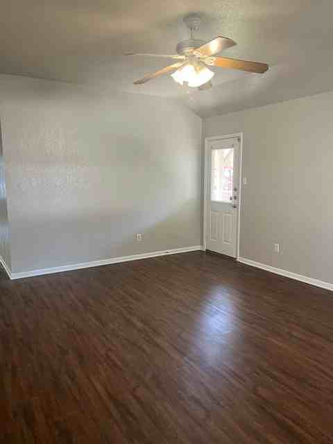 2103 Agate Dr #B - Photo 3 of 14